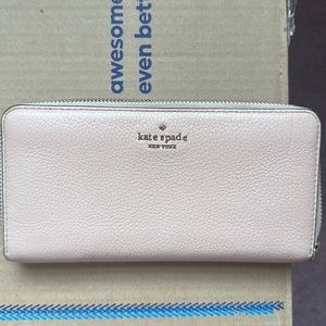 Kate Spade Wallet Pink